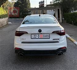 ڤۆڵکسواگن جێتا